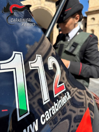 Pedaso - Viola divieto e manda messaggi di minacce a una donna  denunciato 38enne